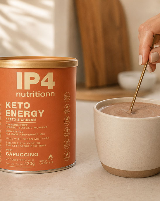 Keto Energy Capuccino sendo preparado